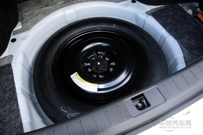 2013款 2.5L 舒適版