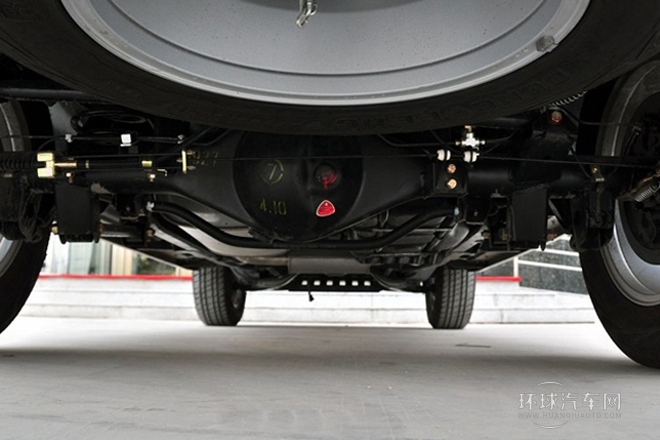 2012款 2.4L 手動兩驅豪華型