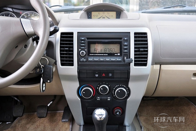 2012款 2.4L 手動兩驅豪華型