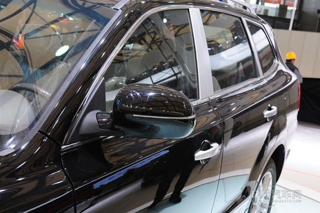 2013款 2.0T 自動(dòng)兩驅(qū)智尊版