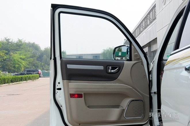 2012款 2.4L 手動(dòng)兩驅(qū)舒適型