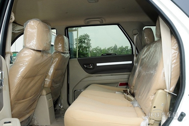 2012款 2.4L 手動兩驅舒適型