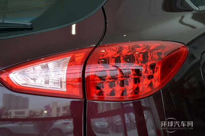 2013款 2.5L 兩驅(qū)優(yōu)雅版