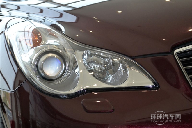 2013款 2.5L 兩驅(qū)優(yōu)雅版