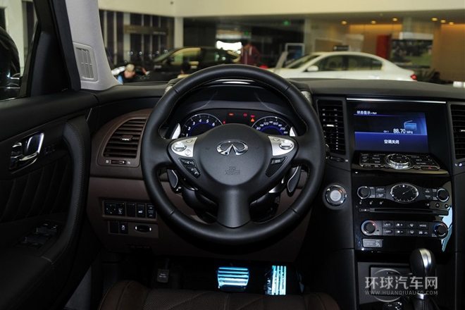 2013款 3.7L 標(biāo)準(zhǔn)版