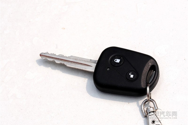 2010款 1.3L CVT標準型