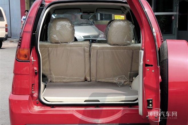 2010款 1.3L CVT標準型