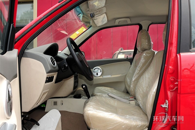 2010款 1.3L CVT標準型