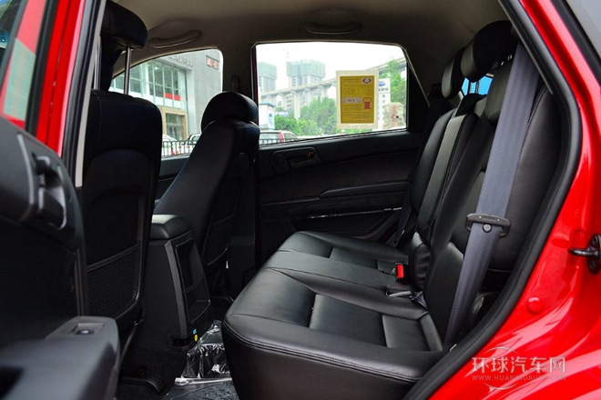 2014款 2.0T 兩驅手動進取柴油版