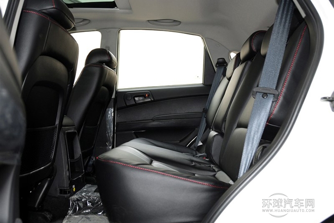 2014款 2.0T 兩驅自動精英柴油版