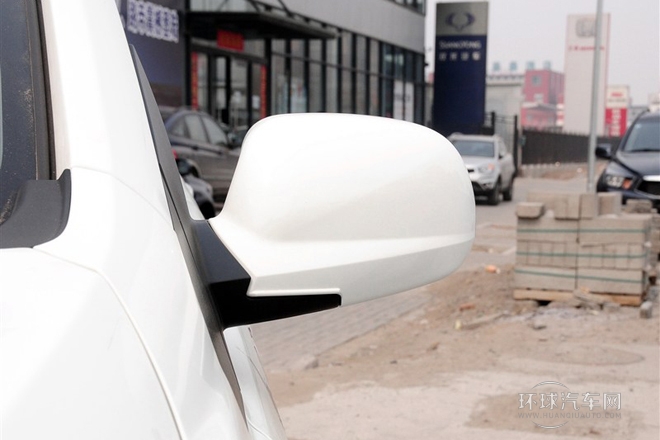 2014款 2.0T 兩驅(qū)自動精英柴油版