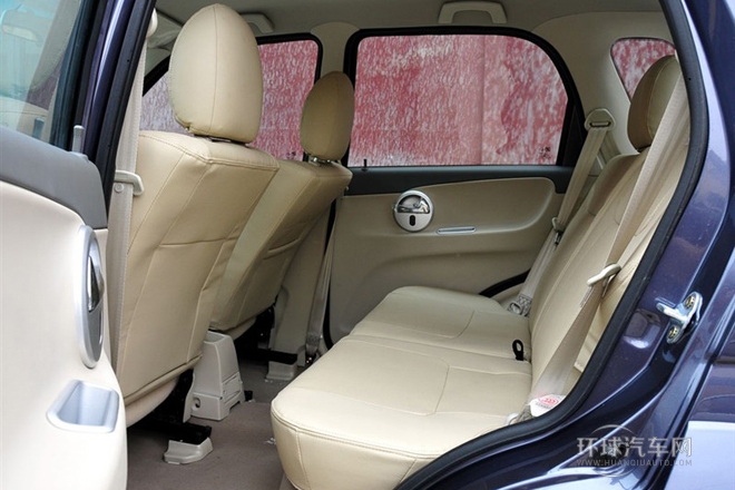 2010款 1.3L 手動標準型