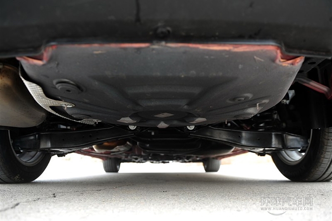 2013款 2.0L 手動舒適型