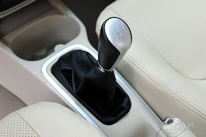 2010款 1.3L 手動標準型