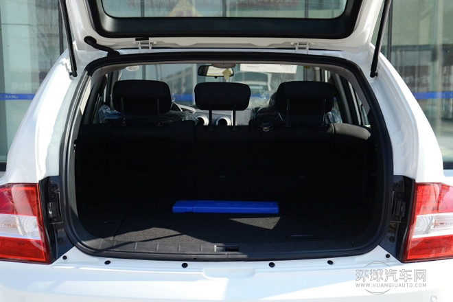 2014款 2.3L 兩驅手動進取汽油版