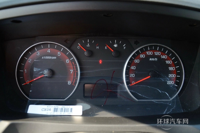 2014款 2.3L 兩驅(qū)手動進取汽油版