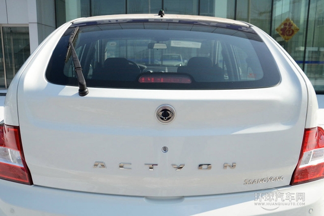 2014款 2.3L 兩驅(qū)手動(dòng)進(jìn)取汽油版