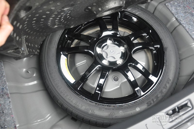 2013款 G25 Sedan 豪華運(yùn)動(dòng)版