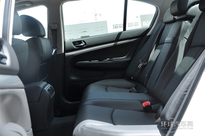 2013款 G25 Sedan 運動版