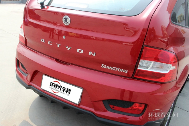 2014款 2.3L 兩驅(qū)自動舒適汽油版