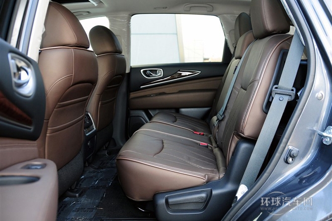 2013款 JX35 兩驅(qū)卓越版