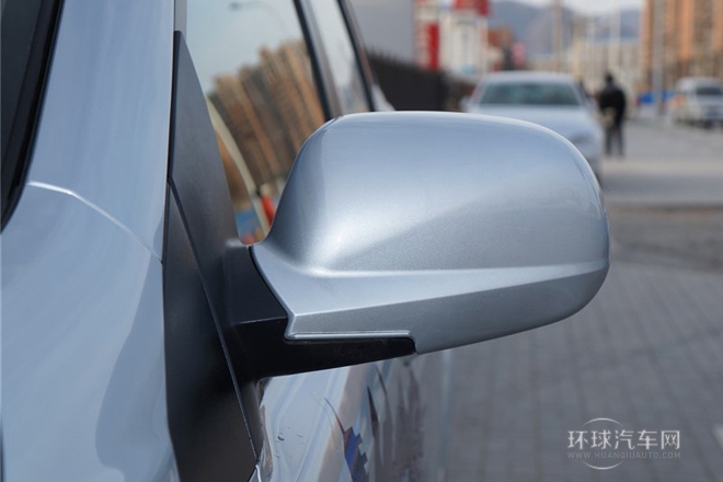 2014款 2.3L 兩驅自動精英汽油版