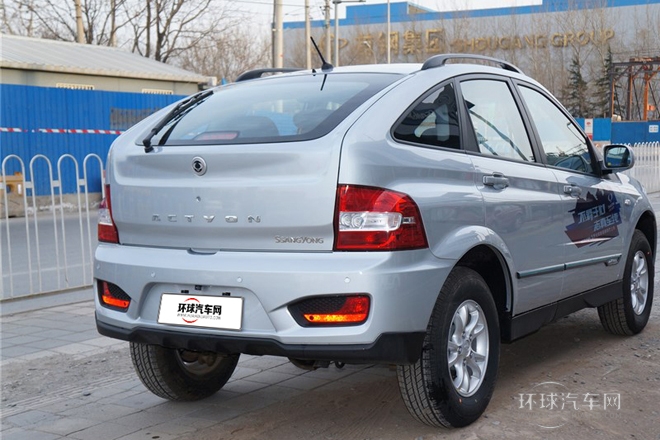 2014款 2.3L 兩驅(qū)自動精英汽油版