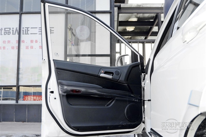 2014款 2.3L 四驅(qū)自動(dòng)豪華汽油版