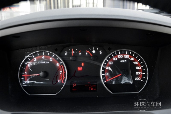 2014款 2.3L 四驅(qū)自動豪華汽油版