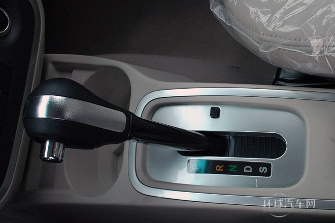 2010款 1.5L CVT豪華型