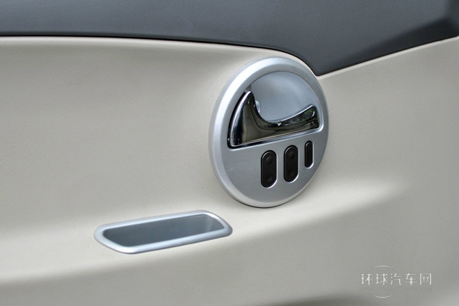 2010款 1.5L CVT舒適型