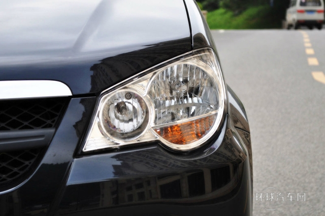 2010款 1.5L CVT舒適型