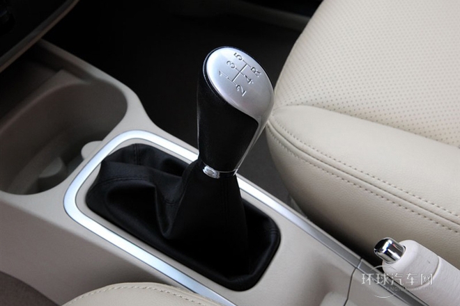 2010款 1.5L 手動舒適型