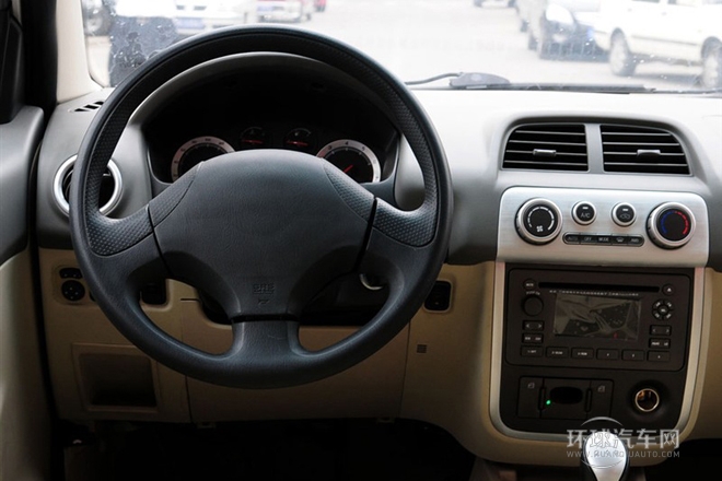 2010款 1.5L 手動舒適型