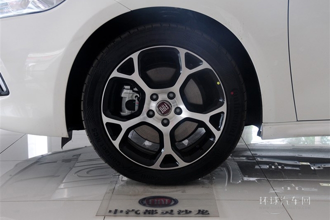 2014款 1.4T 自動(dòng)運(yùn)動(dòng)版