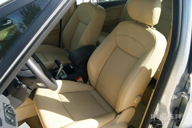 2008款 2.3L 7座旗艦型
