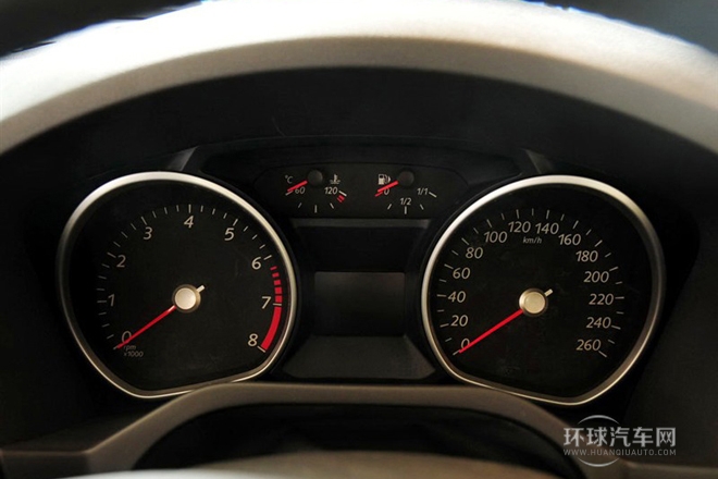2008款 2.3L 7座豪華型