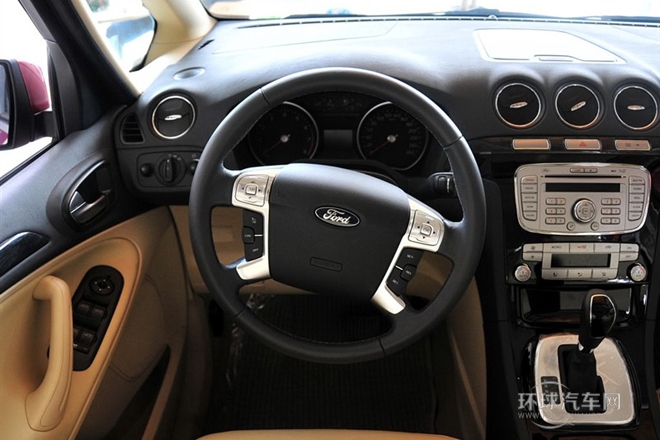 2008款 2.3L 7座豪華型