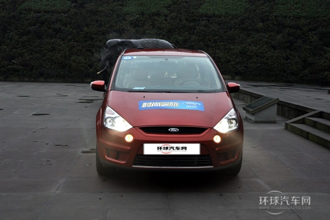 2008款 2.3L 7座豪華型