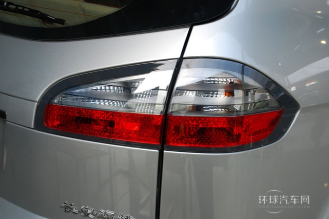 2008款 2.3L 7座時尚型