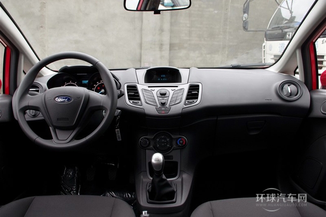 2013款 兩廂 1.5L 手動風尚型