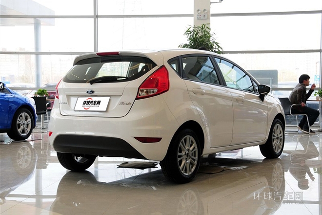 2013款 兩廂 1.5L 手動時尚型