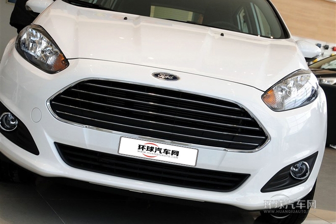 2013款 兩廂 1.5L 手動時尚型