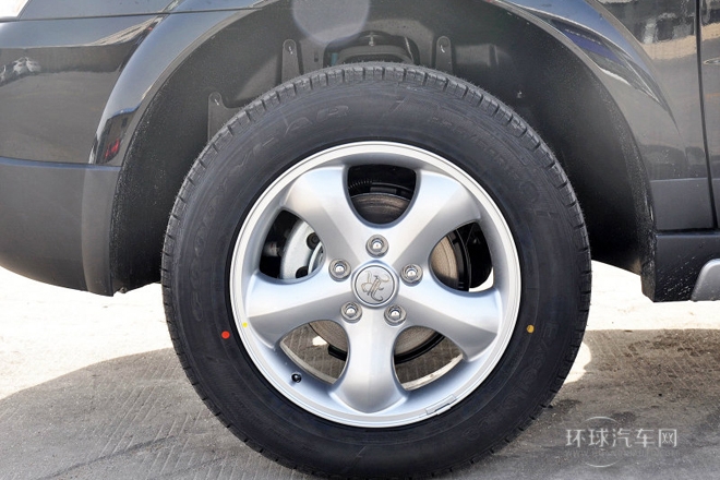 2013款 1.8T 4WD 自動行政版