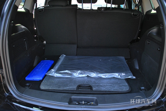 2011款 2.0T 兩驅(qū)精英導(dǎo)航版