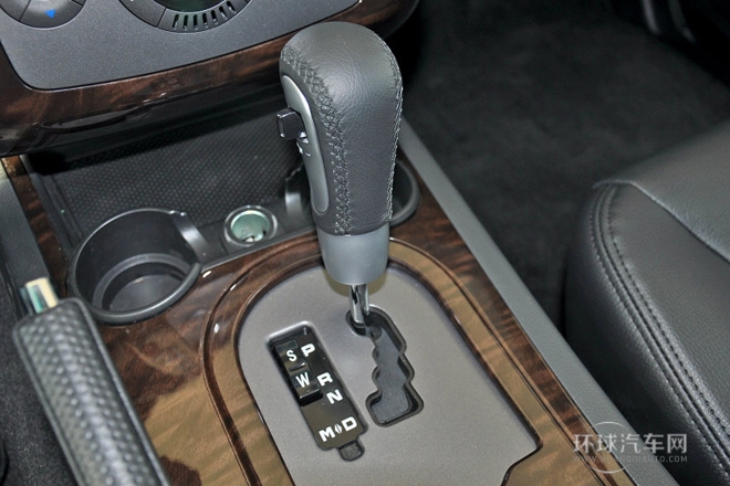 2013款 1.8T 4WD 自動行政版