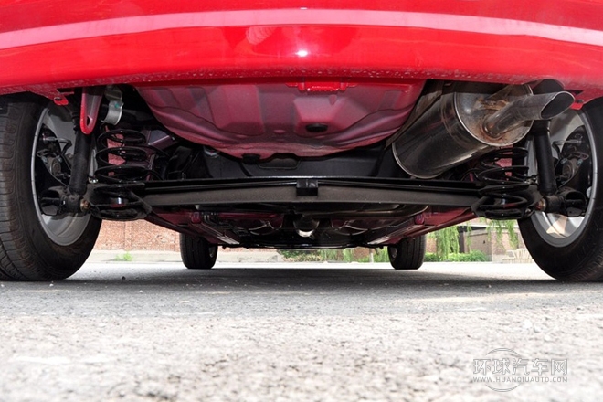 2009款 兩廂 1.5L 手動(dòng)精英型