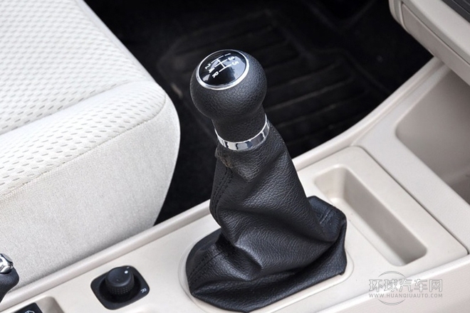 2009款 兩廂 1.5L 手動精英型