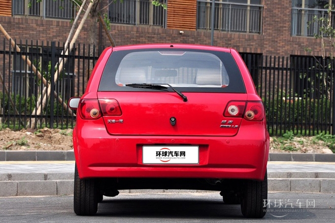 2009款 兩廂 1.5L 手動精英型