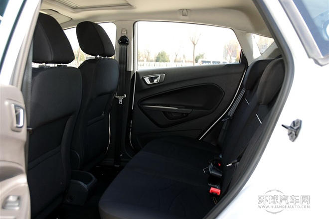 2013款 兩廂 1.5L 自動品尚型